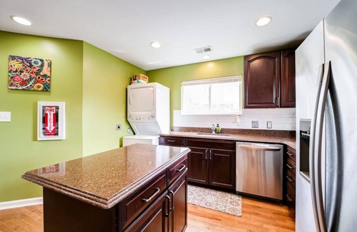 Seminary Hill Apartment | Elegant 4 Bd with Office parking and E.V Charger