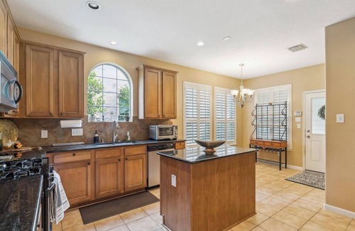 Alden Bridge House | Elegant 4Bedrooms/2.5Bathrooms Haven in the Woodlandsnn