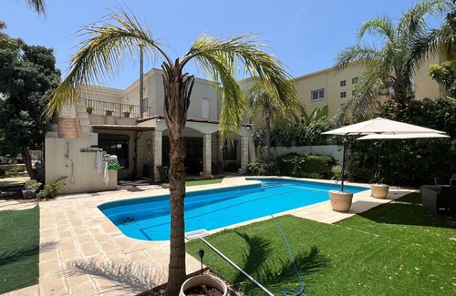 Caesarea Villa | Elegant 5BR Haven with Sparkling Pool & Serene Garden Oasis