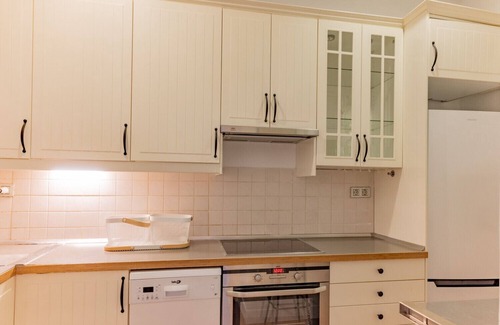 Trafalgar Apartment | Elegant and bright apartment in the heart of Chamberí: With balconies and spacious areas"