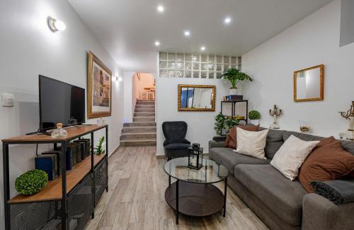 Quartier de la Folie-Mericourt Apartment | Elegant and cosy 2/3 rooms - Heart of Paris