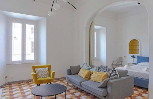 Rione XVI Ludovisi Apartment | Elegant and Spacious Apartment Near Via Veneto