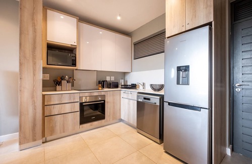 Port Zimbali Apartment | Elegant and Stylish 2 Bedroom - 201 Boulevard Suite