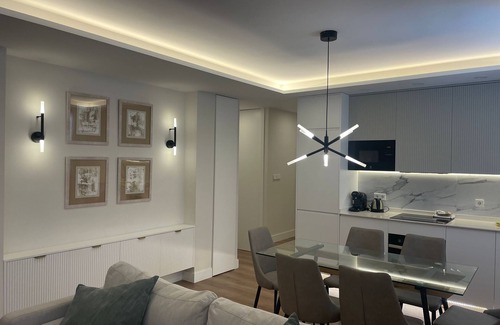 Golden Triangle of Art Apartment | Elegant apartment in Atocha 2 Bedrooms 2 Bathrooms