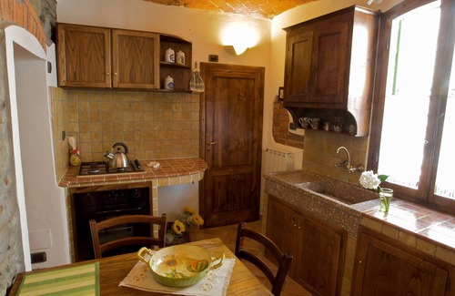 Saturnana Apartment | Elegant apartment in a small hamlet of Tuscany