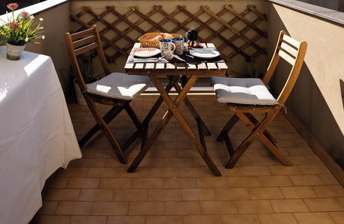 Magazzeno Apartment | Elegant apartment located inside a private park, Arbostella area.