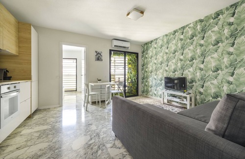 Santiago y Zaraiche Apartment | Elegant Apt. p/6 in the Center of Murcia w/Wifi