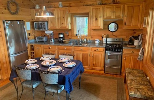 Belgrade Cabin | Elegant Cabin on Great Pond
