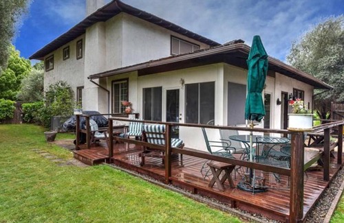 Carmichael House | Elegant & Charming - Entire Home in Sacramento