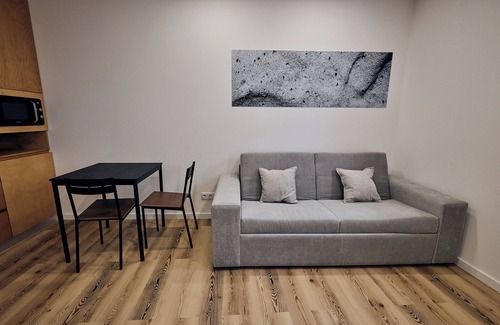 Angra do Heroismo Apartment | Elegant City Center Flat
