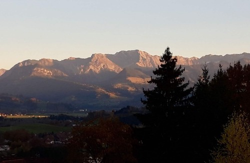 Immenstadt im Allgaeu Condo | Elegant comfort apartment with sauna and fascinating mountain view