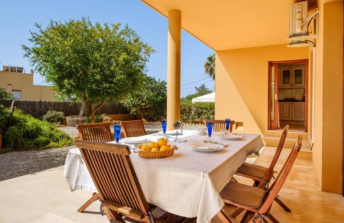 Sant Josep de sa Talaia Villa | Elegant Villa with Pool, Jacuzzi, Garden, Terrace, Air-Conditioning & Wi-Fi