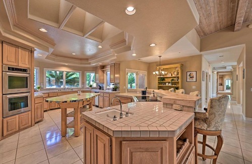Fallbrook House | Elegant Fallbrook Getaway with Private Oasis!