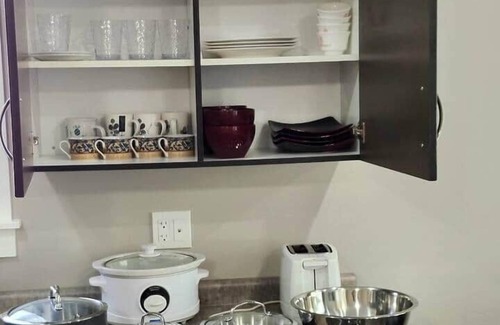 Regina Apartment | Elegant Family Home by Stadium, Airport, Shopping