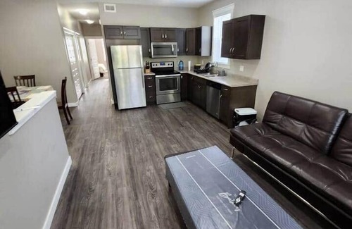 Regina Apartment | Elegant Family Home by Stadium, Airport, Shopping
