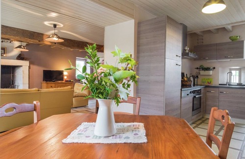 La Tour-Saint-Gelin House | Elegant Farmhouse in Bruères