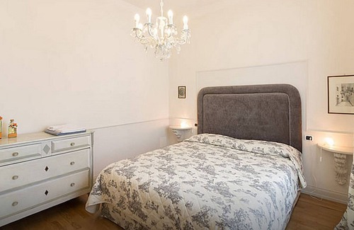 Pistoia Apartment | Elegant flat in old town Pistoia, b/w Florence&Pisa to discover the real Tuscany
