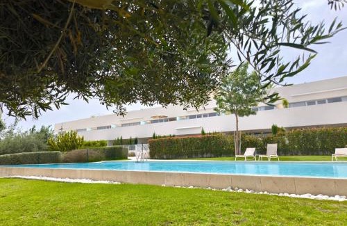 Los Balcones House | Elegant ground floor bungalow in La Coronelita, Los Balcones, with communal pool