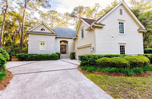 Heritage Woods House | Elegant Hilton Head Sea Pines Vacation Rental House with Private Pool