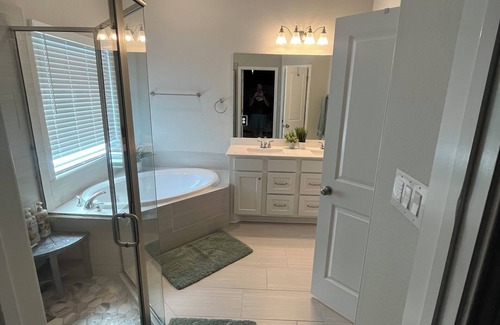 San Marcos House | Elegant home centrally located between Austin and San Antonio