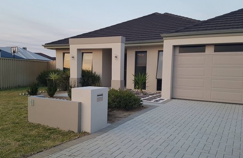 Harrisdale House | Elegant home - Great location - Value for money