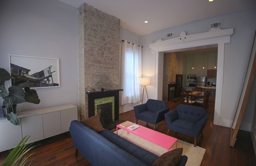 Faubourg Lafayette House | Elegant home steps from St. Charles Ave, parades, and downtown attractions.