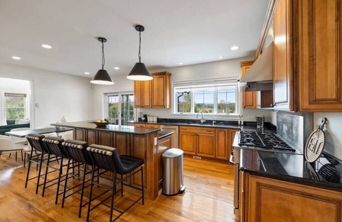 Chester House | Elegant Home w/7BRs, Game Room, Luxury Yard, Pool