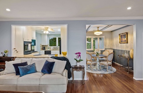 Ladera Heights House | Elegant Home w/Panoramic City Views & Outdoor Oasis near Sony, Apple, Google