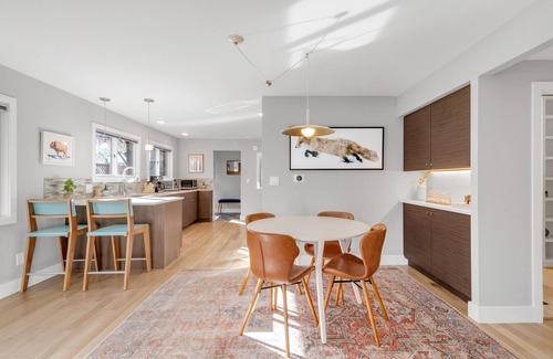 Mapleton Hill House | Elegant, Modern Living in Mapleton Hill - Garage + EV Charger Available