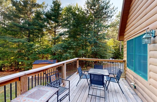 Greenwood House | Elegant Mountain Chalet with Hot Tub, Fire Pit, and Easy Access to Mt. Abram