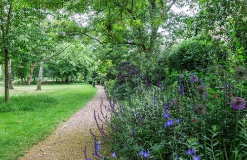 Colville Apartment | Elegant one bedroom Notting Hill - London w11 (CLA)