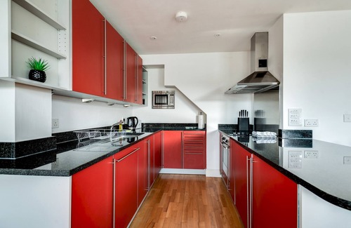 Oxford City Centre Apartment | Elegant Oxford Flat – Central Spacious Comfortable