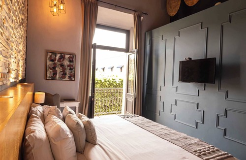 Downtown Queretaro Bed & Breakfast | Elegant room in Querétaro's historic center