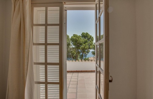 Provensals House | Elegant Sea-View Villa Terrace
