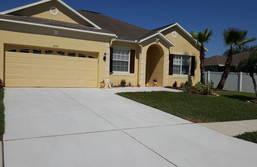 Stagecoach Village House | Elegant Single Family home near Tampa/Orlando,Bush Gardens, Adventure Island .