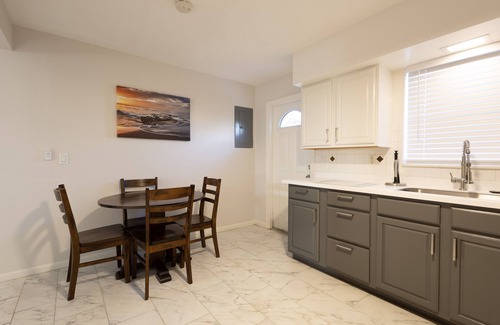 Lantana Apartment | Elegant space, close to the beach, restaurants and bars!