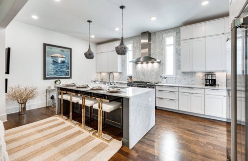 Green Hills House | Elegant & Spacious Furnished w/Garage+Fenced Yard