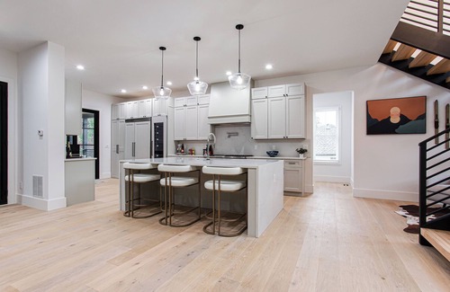Lindridge-Martin Manor House | Elegant Spacious New Atlanta Home with Secret Room