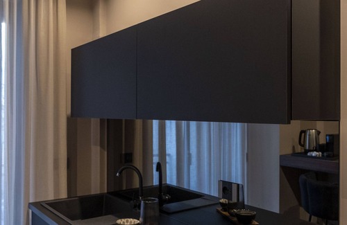 Bari City Centre Apartment | Elegant structure located in the wonderful city of Bari