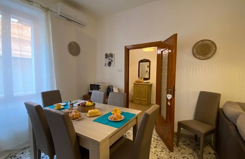 Porto Torres Apartment | Elegant three room apartment in Porto Torres
