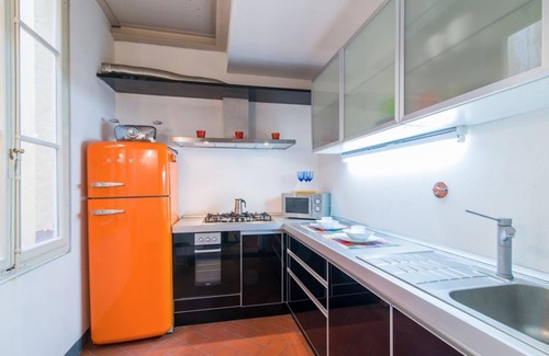 Santa Maria Novella Apartment | Elegant three-room apartment not far from the Santa Maria Novella station