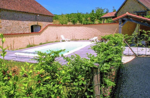 Saint-Medard-d'Excideuil Villa | Elegant Villa in Saint-Médard