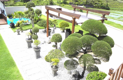 Babakan Villa | Elegant Villa 4 bedrooms and bathrooms overlooking the rice fields