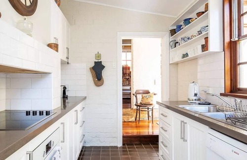 Balmain House | Elegant Vintage Terrace with Harbour Bridge Views