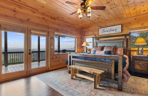 Mineral Bluff Cabin | Elegant Waterfall Lodge with Stunning Views, Hot Tub, Fire Pit & Game Room