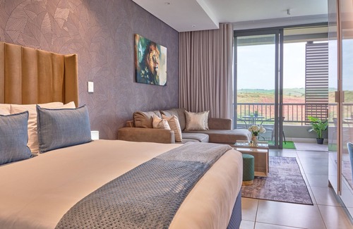 Port Zimbali Apartment | Elegant Zimbali Lakes - Boulevard Suite no. 248