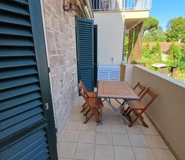 Tirrenia Apartment | Elegante appartamento Tirrenia