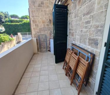 Tirrenia Apartment | Elegante appartamento Tirrenia