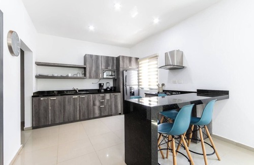 Zona Dorada Condo | Elegante depa super céntrico en zona dorada