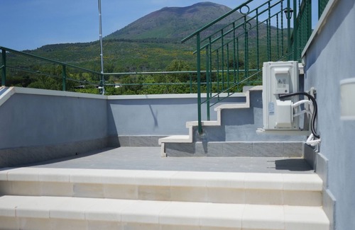 Trecase House | Elegante Villa Posta tra i Percorsi del Parco Nazionale del Vesuvio